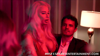 Blonde and Brunette Lesbians Play with Ms. Bond - лучшее порно 24/7 на HOTSEXVIDEOS24.COM