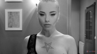 Blonde Lara Frost's Deepthroat and Ass-to-Mouth Action - лучшее порно 24/7 на HOTSEXVIDEOS24.COM