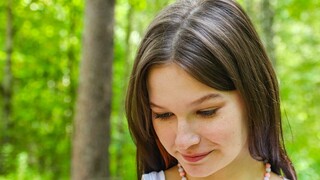 Teen Janyk Brones Finds Her Sweet Spot - смотрите горячие секс видео на HOTSEXVIDEOS24.COM
