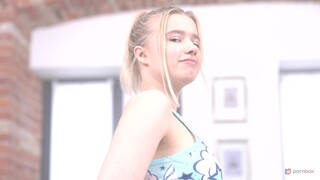 Ass-To-Mouth Action with Daenerys and Multiple Studs - лучшее порно 24/7 на HOTSEXVIDEOS24.COM