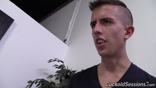 Rob Piper Fucks Petite Emily Austin in Shaved Pussy - лучшее порно 24/7 на HOTSEXVIDEOS24.COM