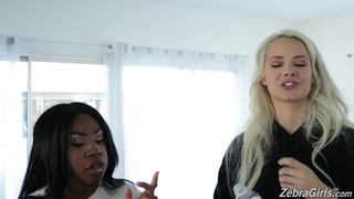 The Girls: Elsa Jean, Ana Foxxx, Anne Amari - лучшее порно 24/7 на HOTSEXVIDEOS24.COM