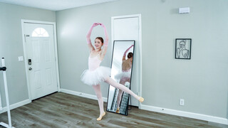 The Steamy Ballet Tryout - лучшее порно 24/7 на HOTSEXVIDEOS24.COM