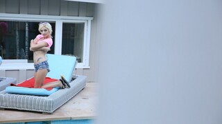Skinny Blonde Fucks for Swimsuit - лучшее порно 24/7 на HOTSEXVIDEOS24.COM
