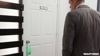 Interracial Sex with The RA - лучшее порно 24/7 на HOTSEXVIDEOS24.COM
