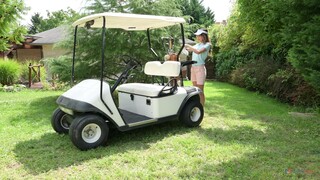 Skinny MILF Francys Belle Gets Facial from Gold Coach's Big Black Driver - лучшее порно 24/7 на HOTSEXVIDEOS24.COM