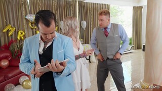  Interracial Threesome: MILF, Black Bridesmaid, and White Guy  - смотрите горячие секс видео на HOTSEXVIDEOS24.COM