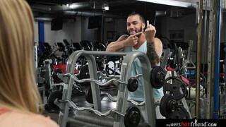Anya Olsen's Natural Tits Bounce During a Wild Gym Workout - смотрите горячие секс видео на HOTSEXVIDEOS24.COM